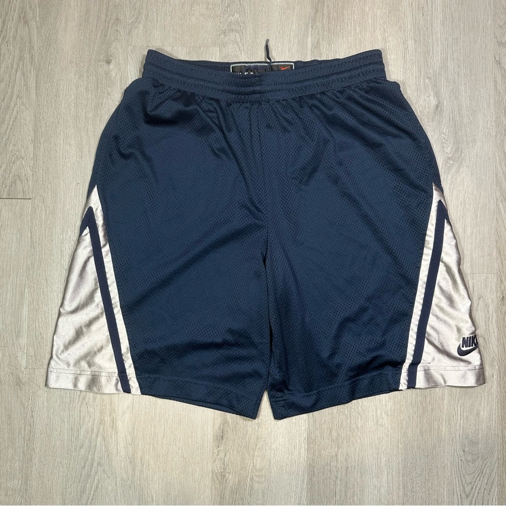 Vintage Y2K Nike Basketball Shorts Men’s‎ Size Large Blue/silver 100% Polyester